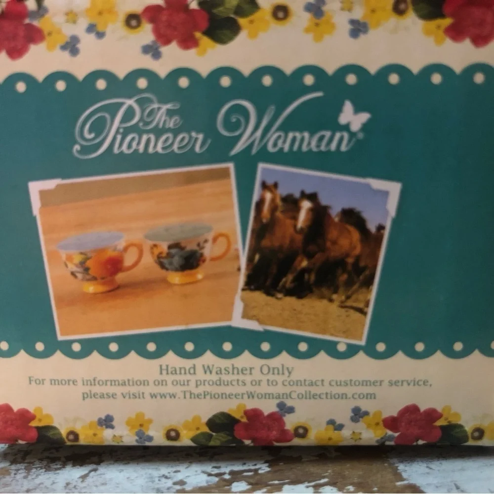 The Pioneer Woman nwt pioneer